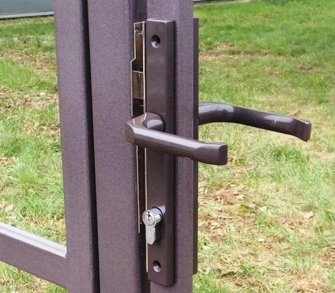 Как выбрать уличный замок для калитки или какой замок установить в калитку на улицу?